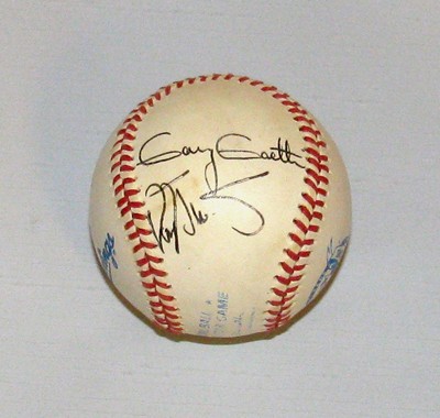 Autographed Johnny Bench Baseball Hand Signed 16 Stats Reggie Jackson COA  Reds